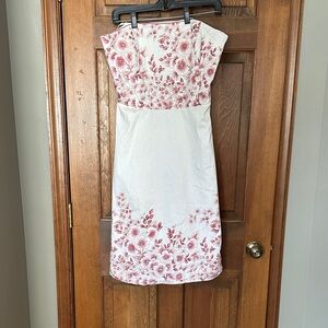 Tailor B. Moss White and Pink Floral Midi Dress